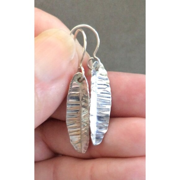 Vintage STERLING Silver BANANA LEAF Dangle EARRINGS JOHN FLYNN Hawaii 1.5" - Picture 1 of 6